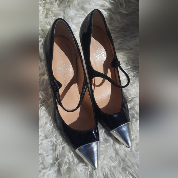 🌟3/50 Ivanka Trump Black & Silver Heels - Picture 4 of 14